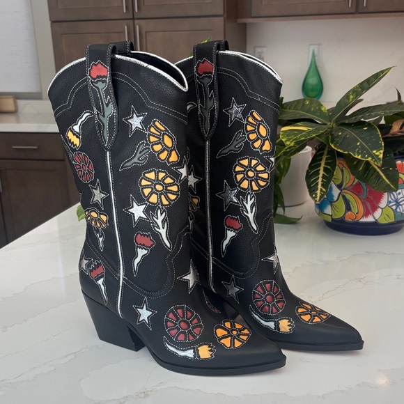 Dolce Vita Western Boot Black Multi Leather Lassie Size 7.5 NWT - Picture 2 of 14